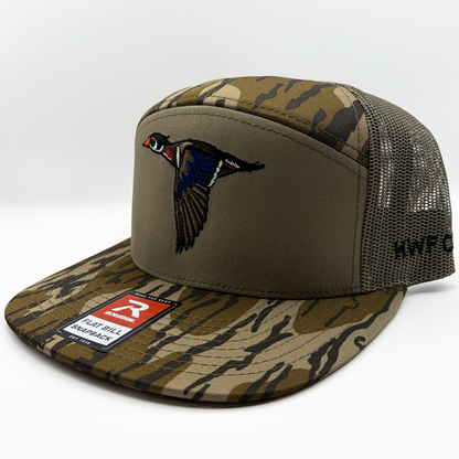 Embroidered 7 Panel Mossy Oak Wood Duck Hat